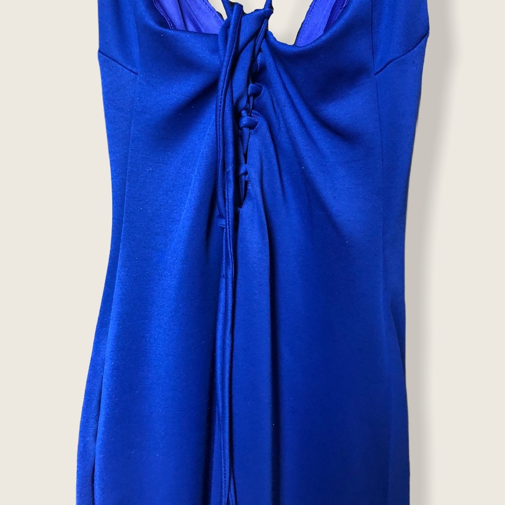 Dress - Picture 4 of 4